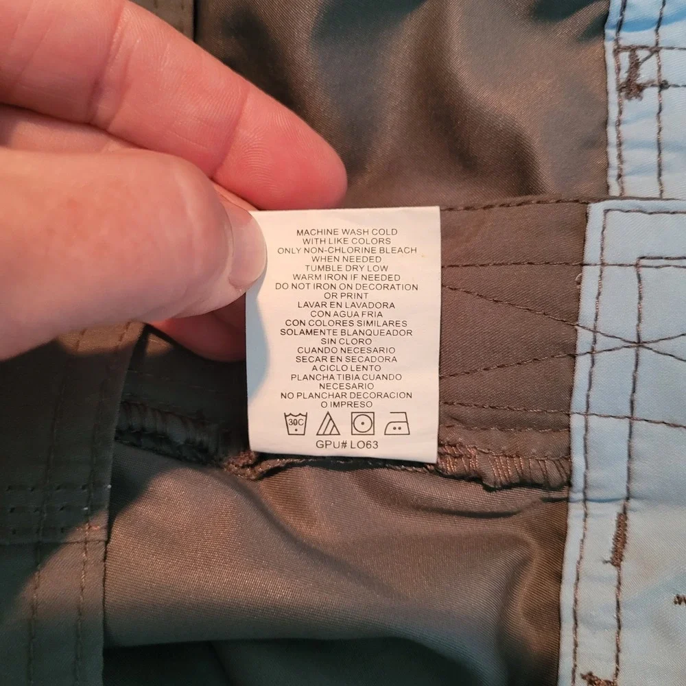 Gotcha Men Gray Graphic Board Shorts Swim Trunks Size 36 Cargo Pocket 1978 Patch